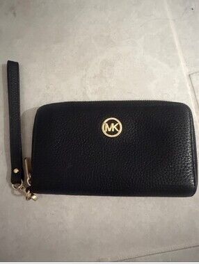 Michael Kors Pebbled Leather Wallet